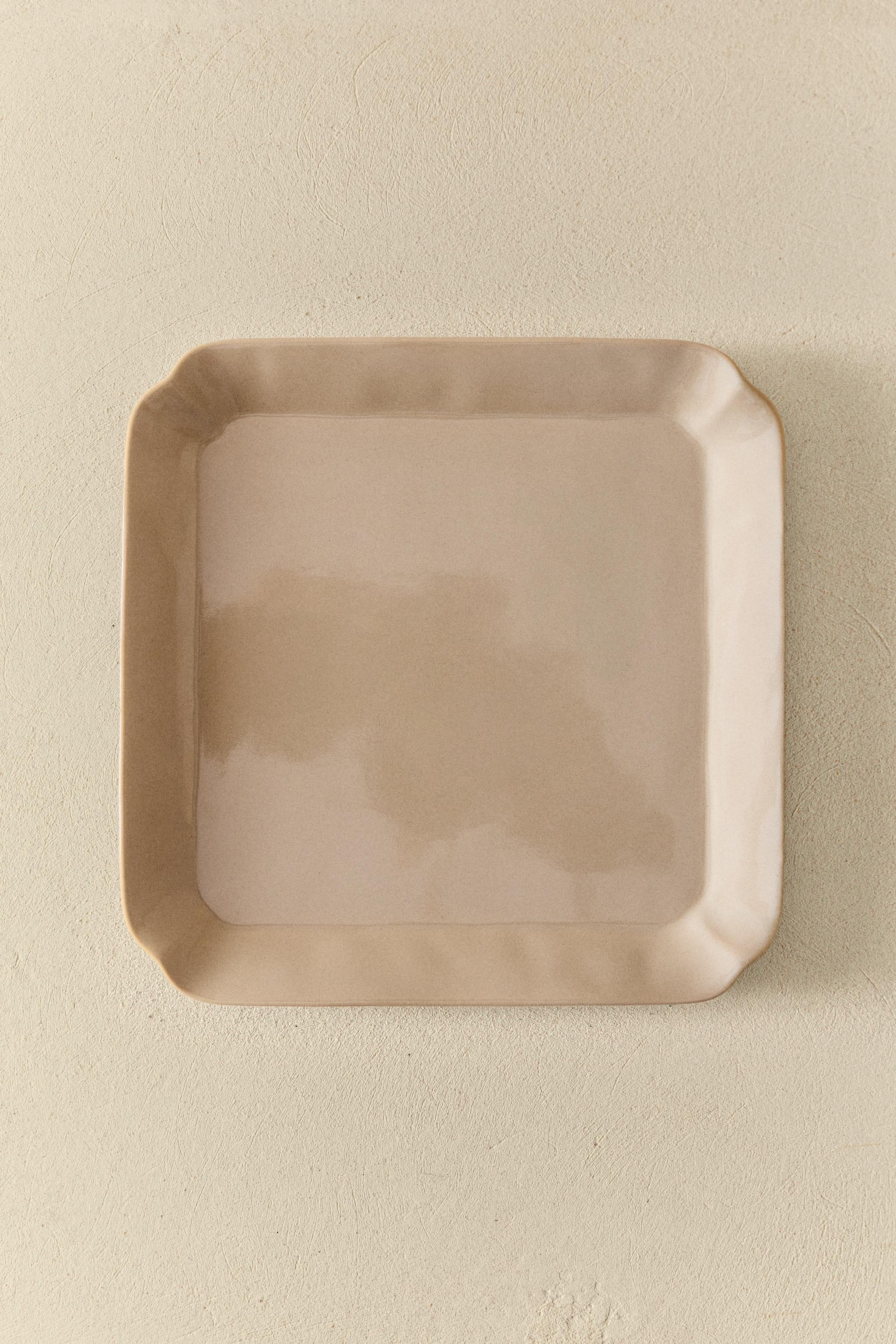 SQUARE STONEWARE TRAY